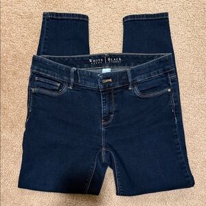 White House Black Market Women's Navy Skinny Jeans